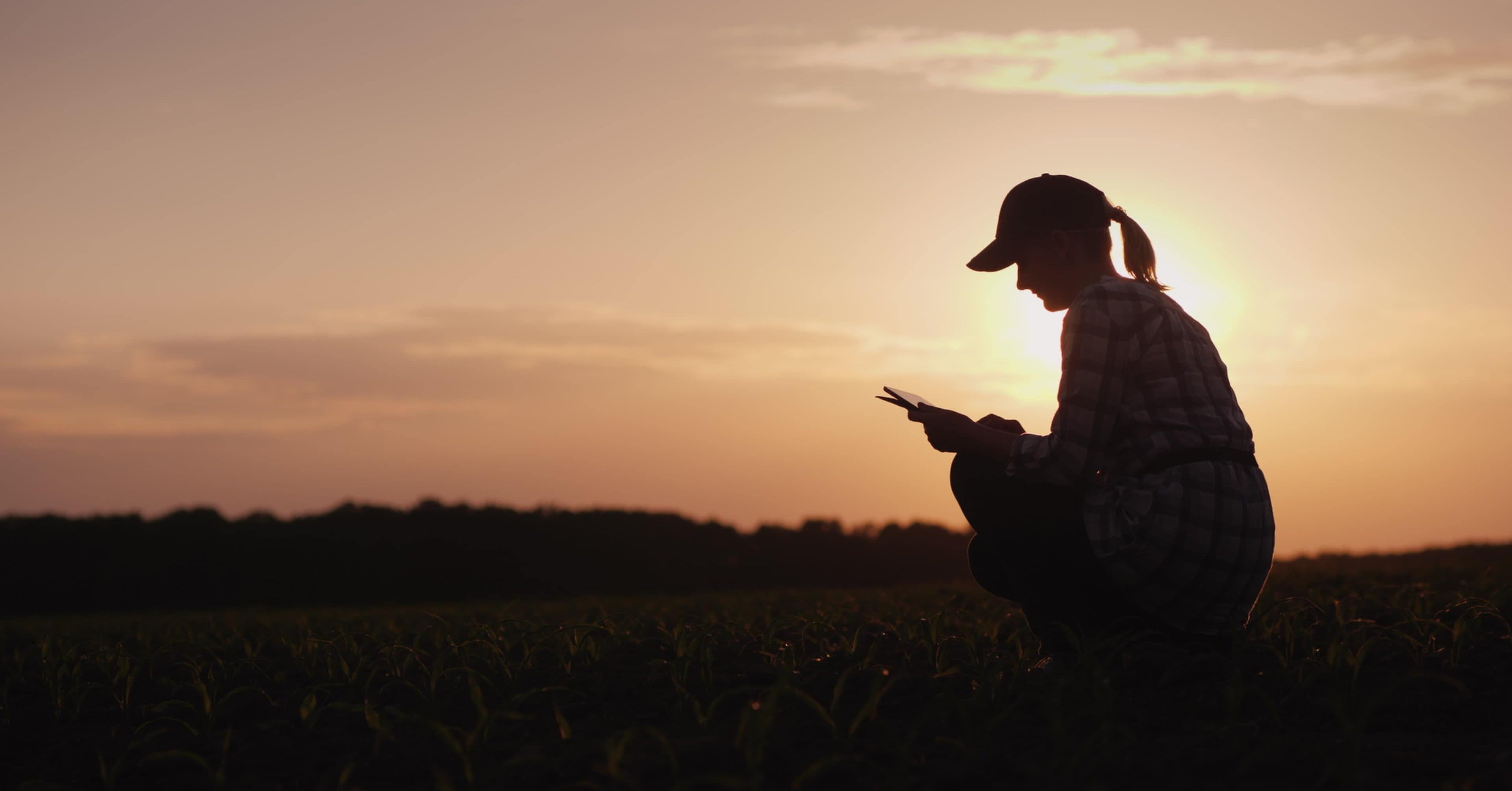 farm women